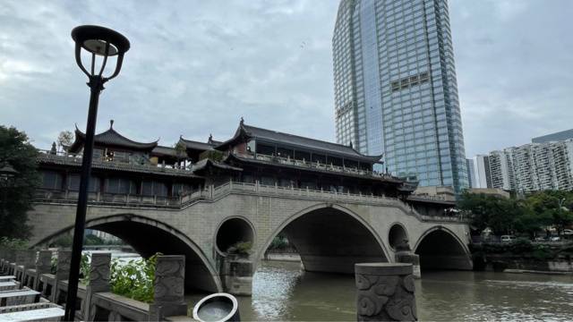 场地封面