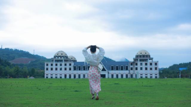 场地封面