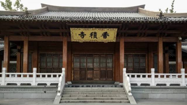 场地封面