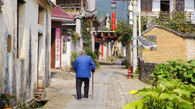 场地封面
